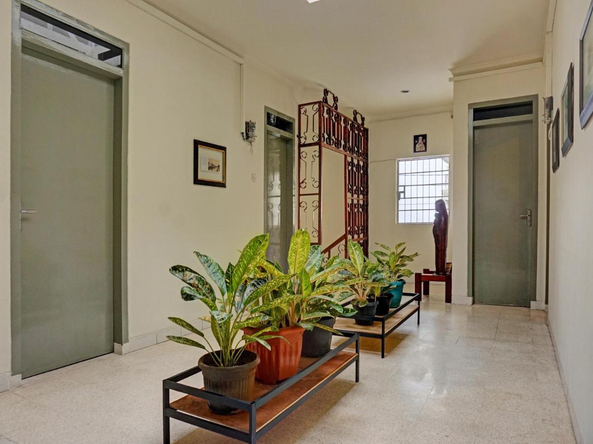 Oyo 91658 Luci'S House Jakarta Exterior photo